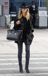 Heidi Klum - Big Apple Traveler in New York City