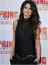 Selena Gomez 'Spring Breakers' Rome Premiere!