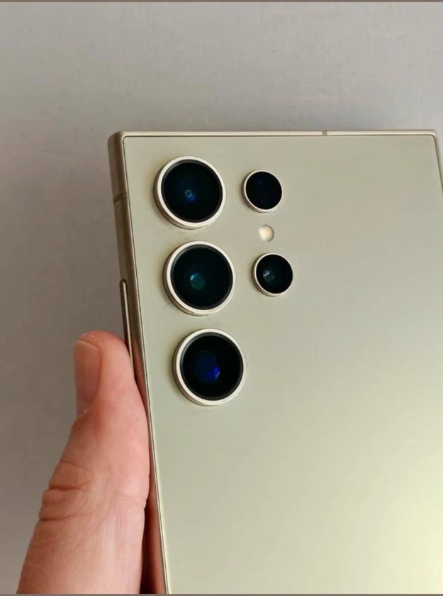 samsung s24 ultra - $500 thumbnail 3