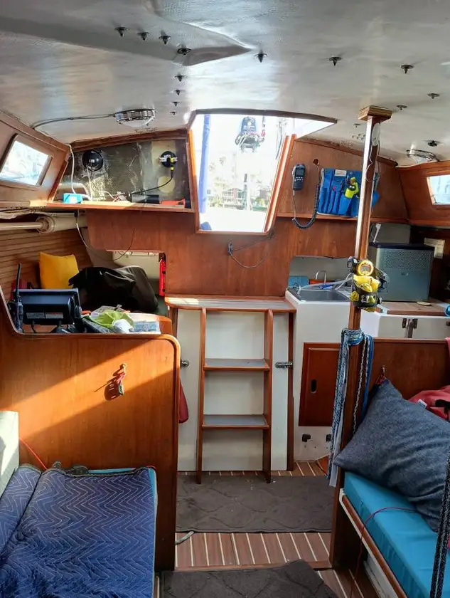 peterson 34 sailing yacht -yanmar diesel-turnkey-liveaboard option - $22,000 thumbnail 3