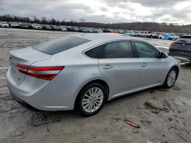 toyota - $4,800 thumbnail 3