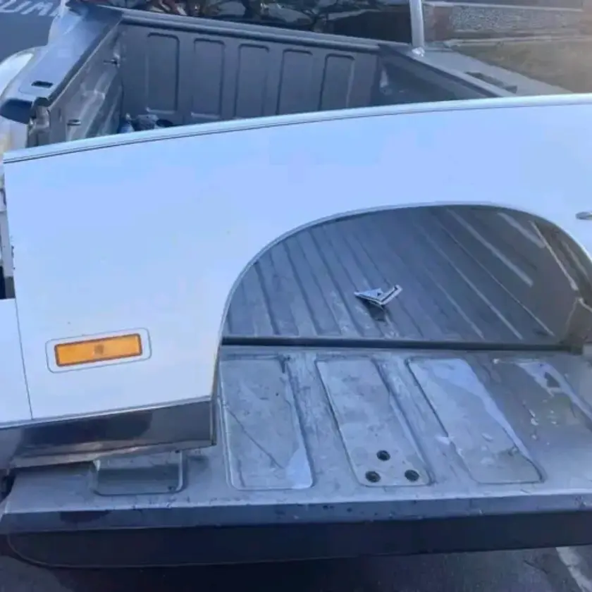 1978-79 cutlass fender - $200 thumbnail 3