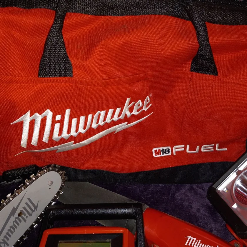 like newbrandmilwaukeecategoryotherautomotivetools & equipmentmilwaukee automoti thumbnail 2