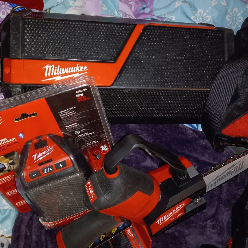 like newbrandmilwaukeecategoryotherautomotivetools & equipmentmilwaukee automoti thumbnail 5