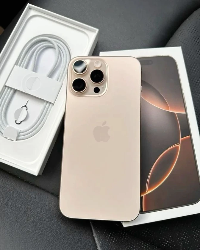 iphone 15 pro max - $850 thumbnail 3