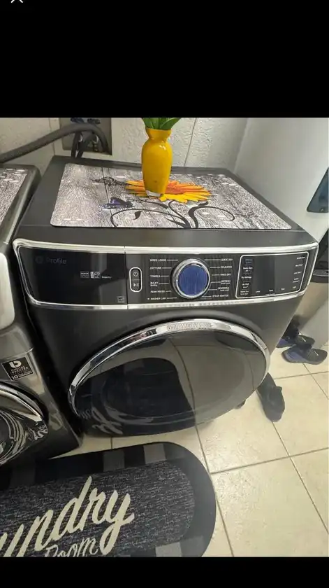 Washer and dryer thumbnail 1