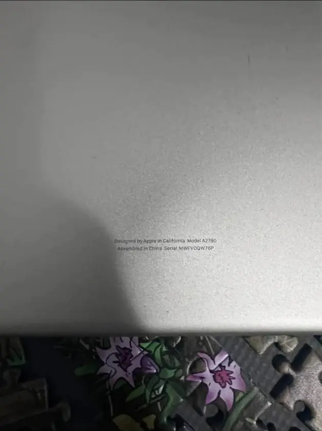 apple macbook - $110 thumbnail 2