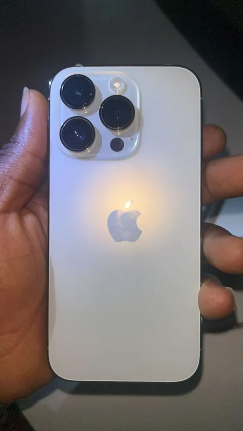 iphone 14 pro thumbnail 2