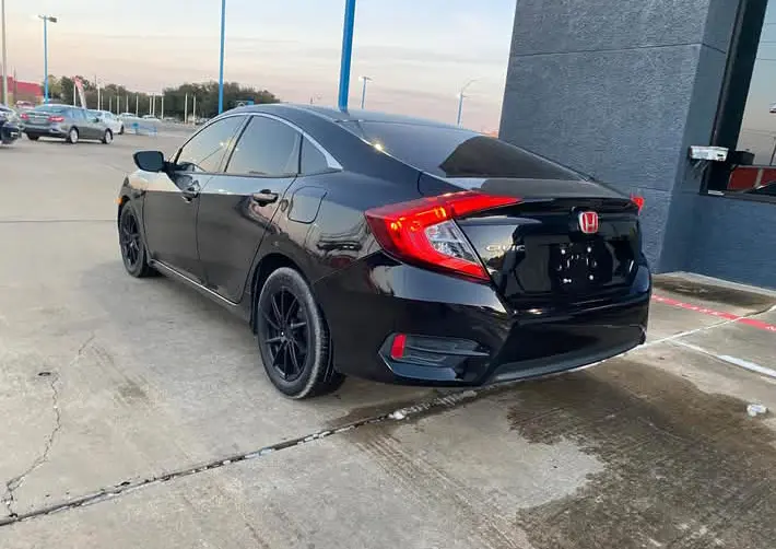 2017 honda civic.lx sedan 4d - $1,100 thumbnail 3