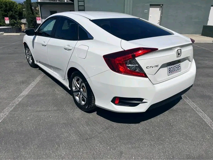 Washer and dryer thumbnail 1