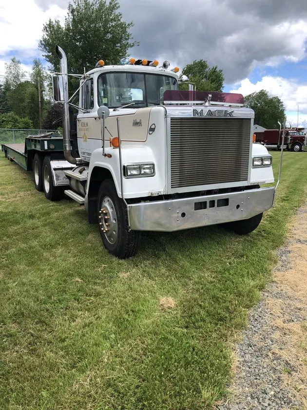 truck for sale or rent - $45,000 thumbnail 2