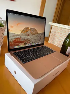 MacBook