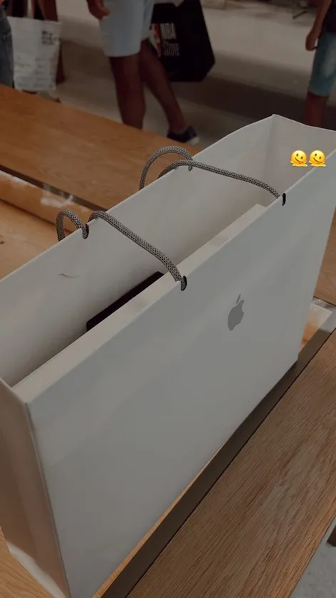 macbook - $50 thumbnail 5