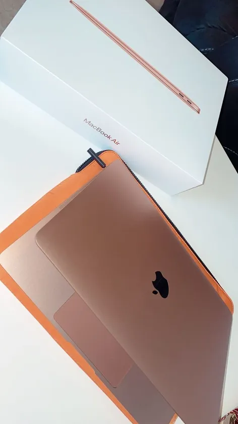 macbook thumbnail 4