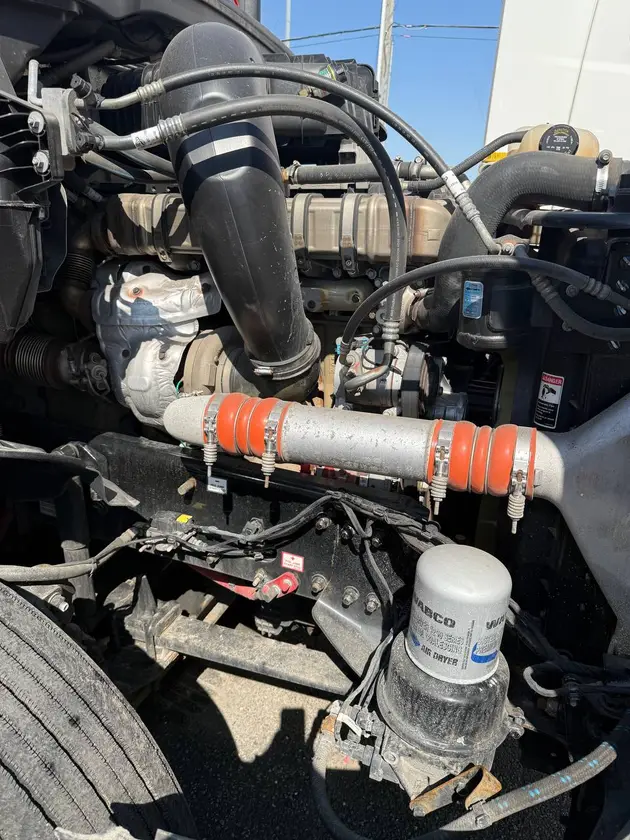 Washer and dryer thumbnail 1