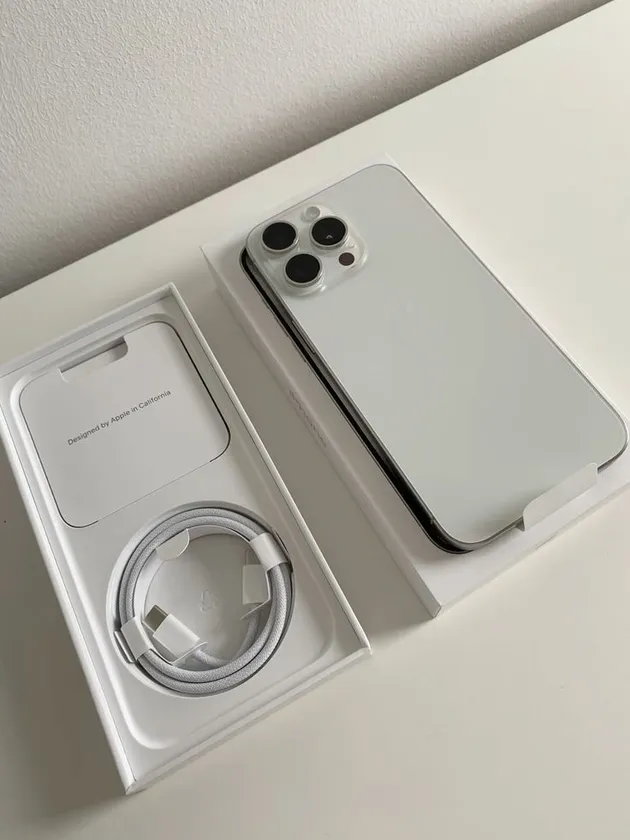 iphone 15 pro max thumbnail 2