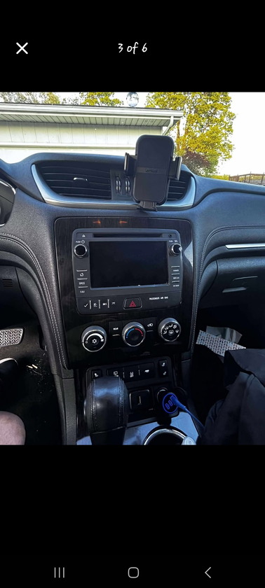 2017 chevrolet traverse - $8,500 thumbnail 3