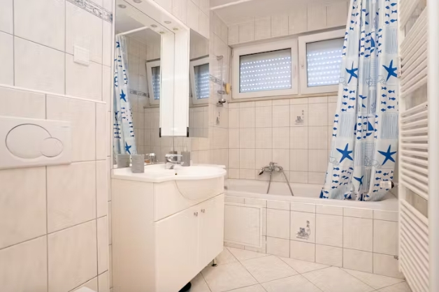 Washer and dryer thumbnail 1