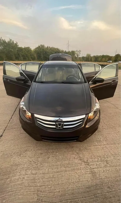 Washer and dryer thumbnail 1