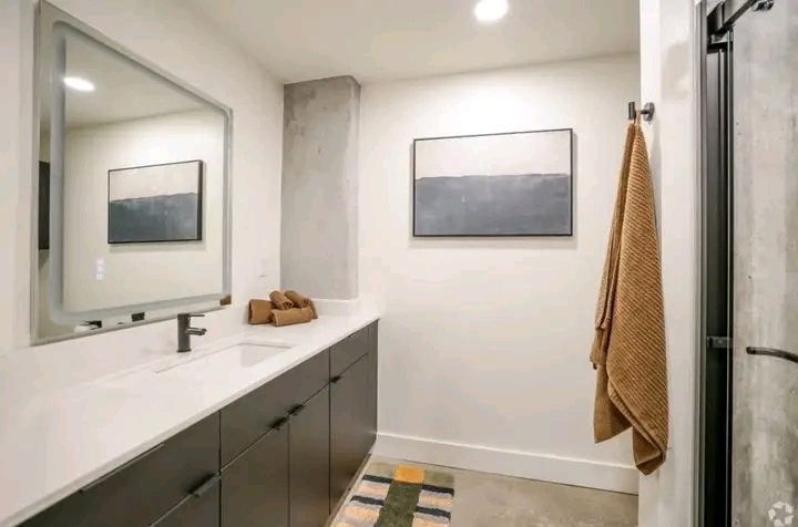 $2,700 9:00 thumbnail 7