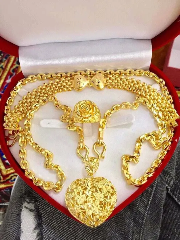 Washer and dryer thumbnail 1