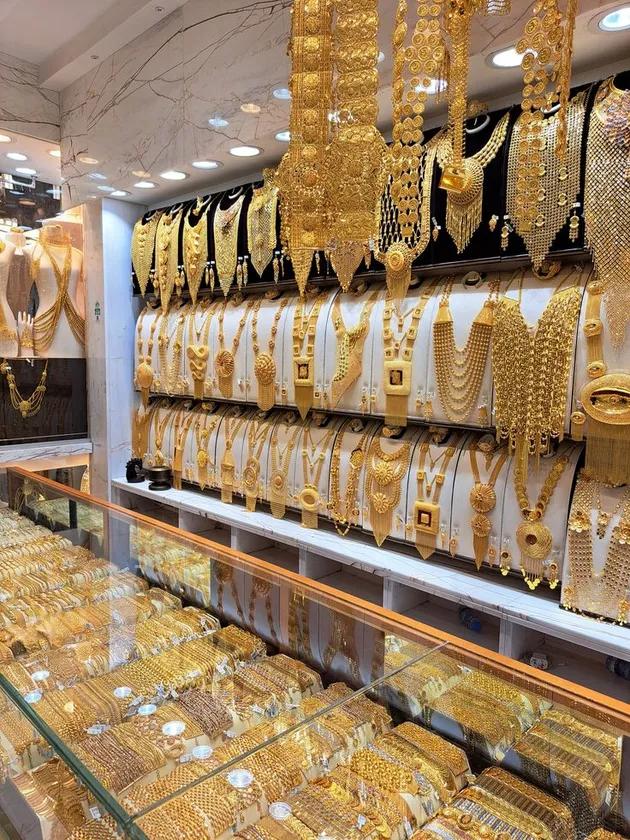 Washer and dryer thumbnail 1