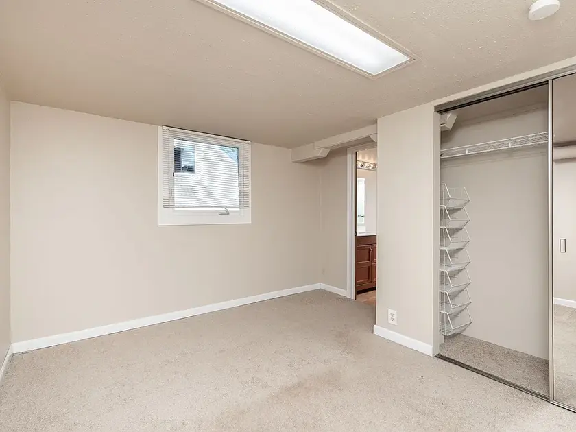 $1,100 / 3br - 1282sqft - house for rent: 3 beds 2 bathrooms thumbnail 9