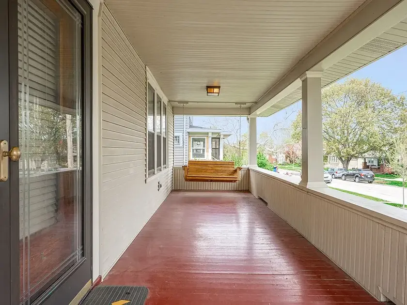 $1,400 / 3br - 1531sqft - house for rent: 3 beds 2 bathrooms thumbnail 2