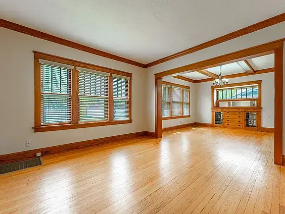 $1,400 / 3br - 1531sqft - house for rent: 3 beds 2 bathrooms thumbnail 3