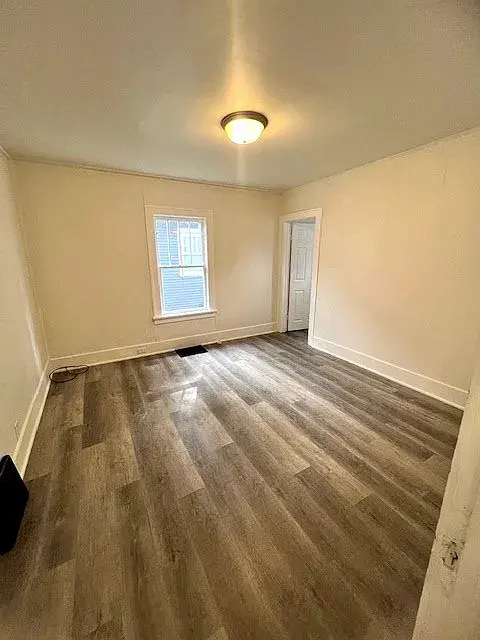 $1,100 / 2br - 1084sqft - house for rent: 2 beds 1 bathrooms thumbnail 9