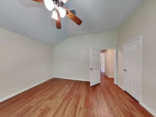 $1,200 / 12br - 1680sqft - 3 bed 3 bath home for rent in houston texas thumbnail 6