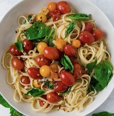Cherry Tomato Pasta with Garlic and Fresh Basil