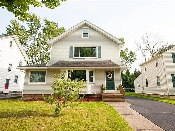 Washer and dryer thumbnail 1