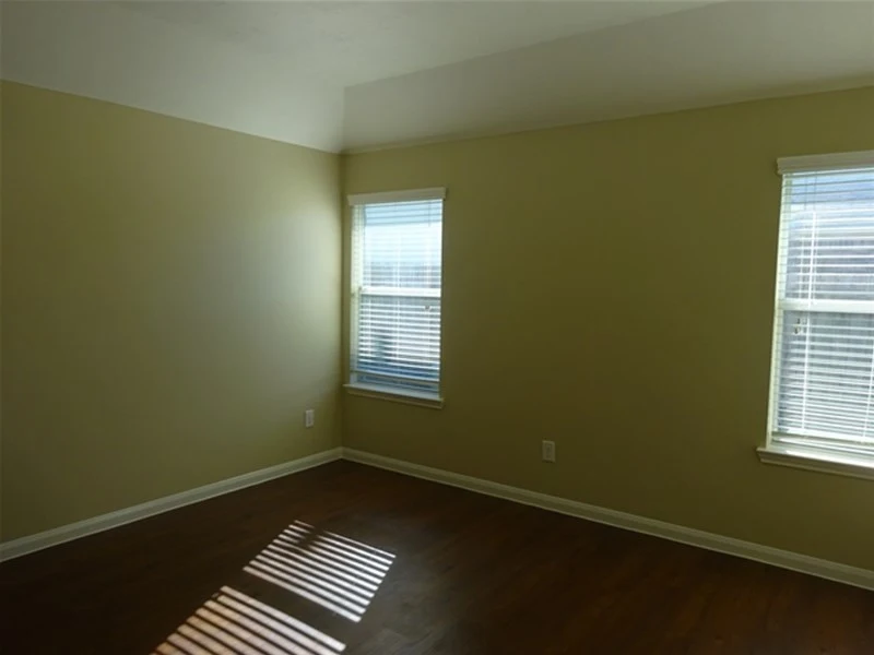 $1,000 / 4br - 1433sqft - house for rent in houston, tx 77073 thumbnail 8