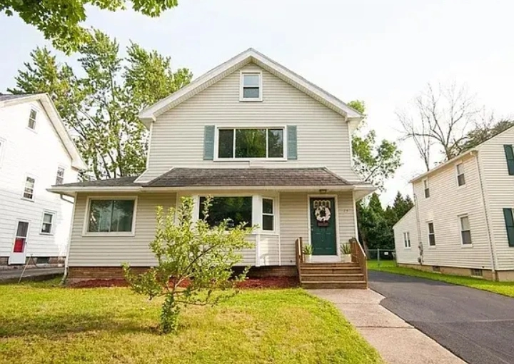 Washer and dryer thumbnail 1