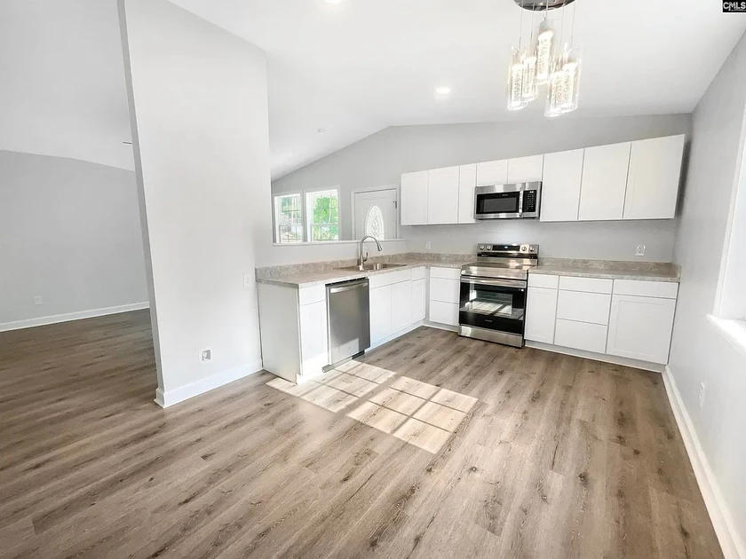 $900 affordable and quality single family home well furnished for rent and avail thumbnail 9