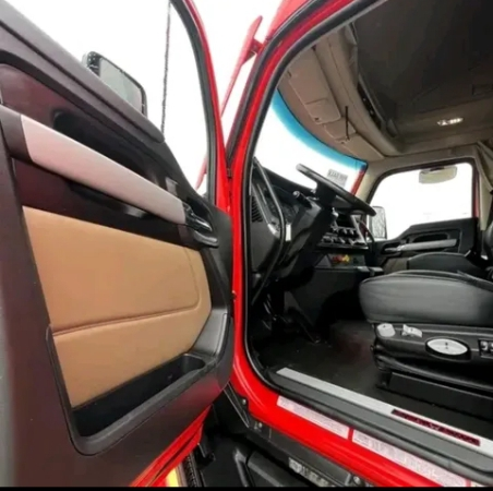 car and truck for sale - $70,000 thumbnail 4