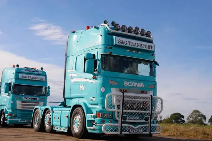 truck for rent only - $500 thumbnail 2