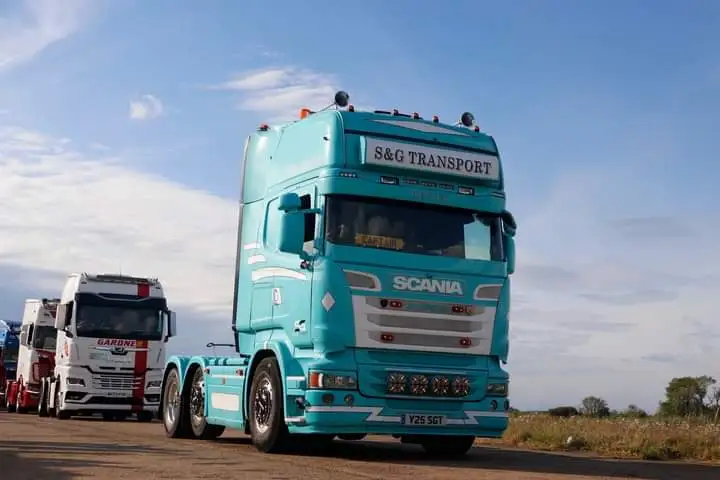 truck for rent only - $500 thumbnail 3