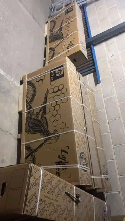 brand new in box 2023 surrons lbx - $2,500 thumbnail 2