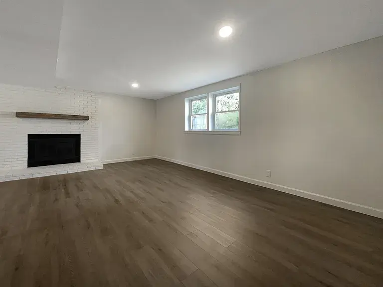 $8,000 / 1233sqft affordable house for rent thumbnail 10