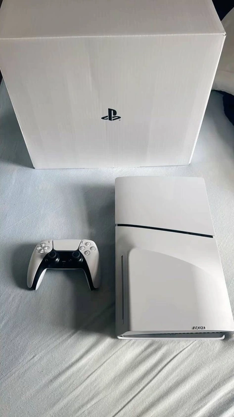 ps5 with 6 disk thumbnail 3