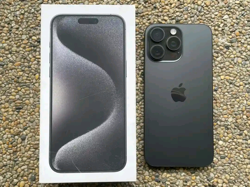 Washer and dryer thumbnail 1