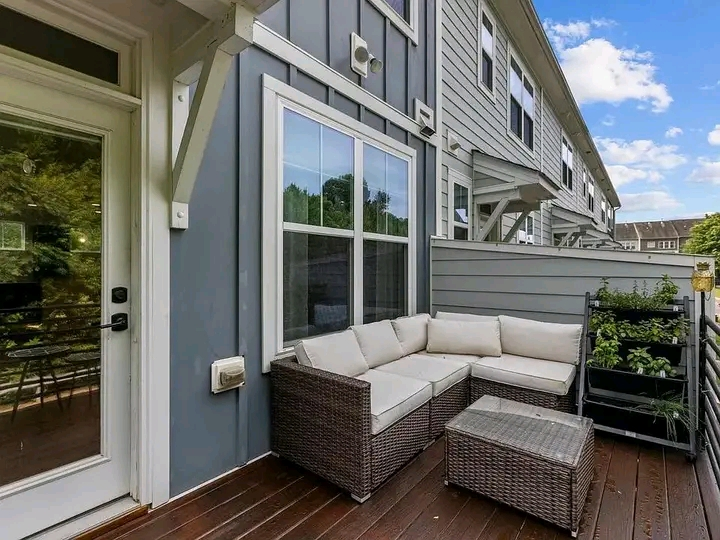 $800 / 2sqft rent thumbnail 7