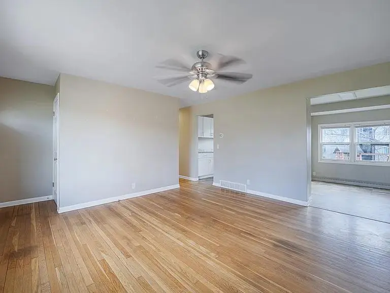 $2,000 / 912sqft house for rent thumbnail 10