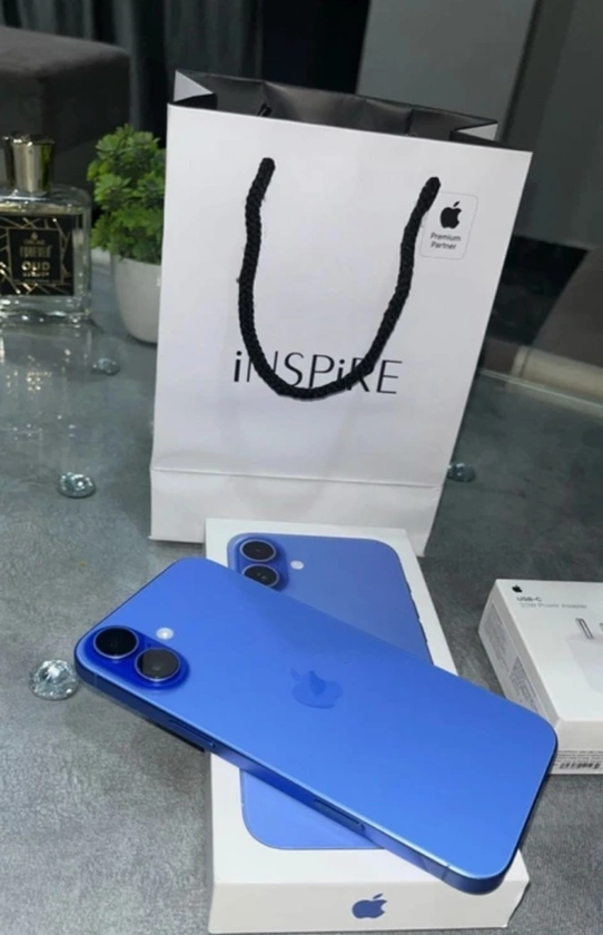 Featured londonza content