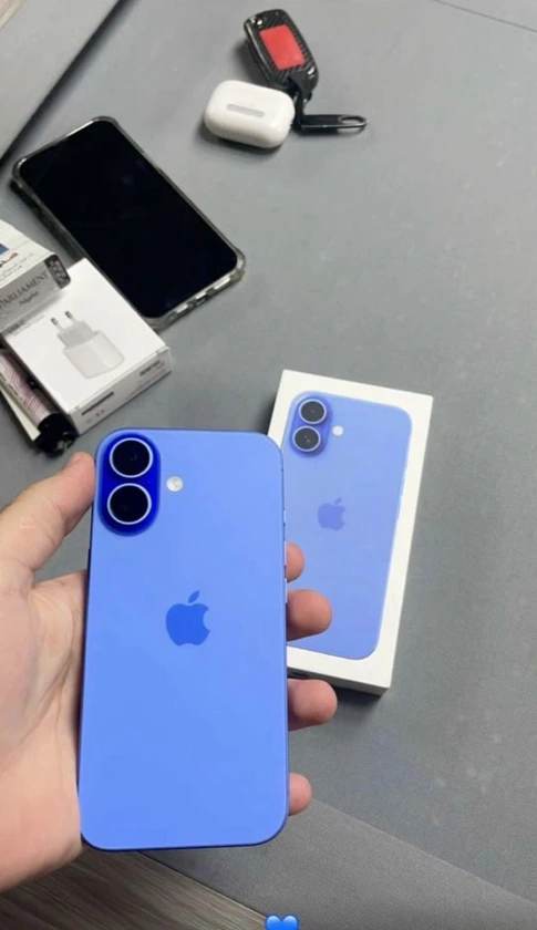 phone for sale - $600 thumbnail 4