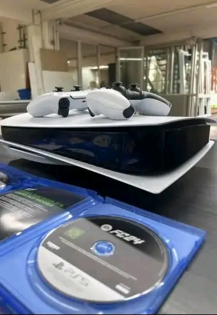 ps5 - $150 thumbnail 2