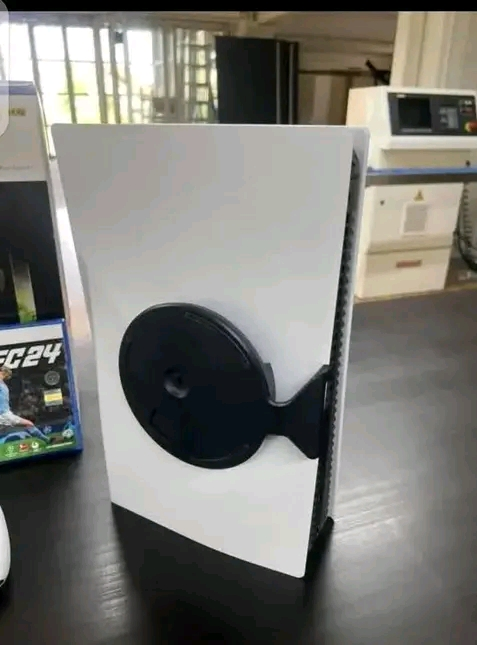 ps5 - $150 thumbnail 4