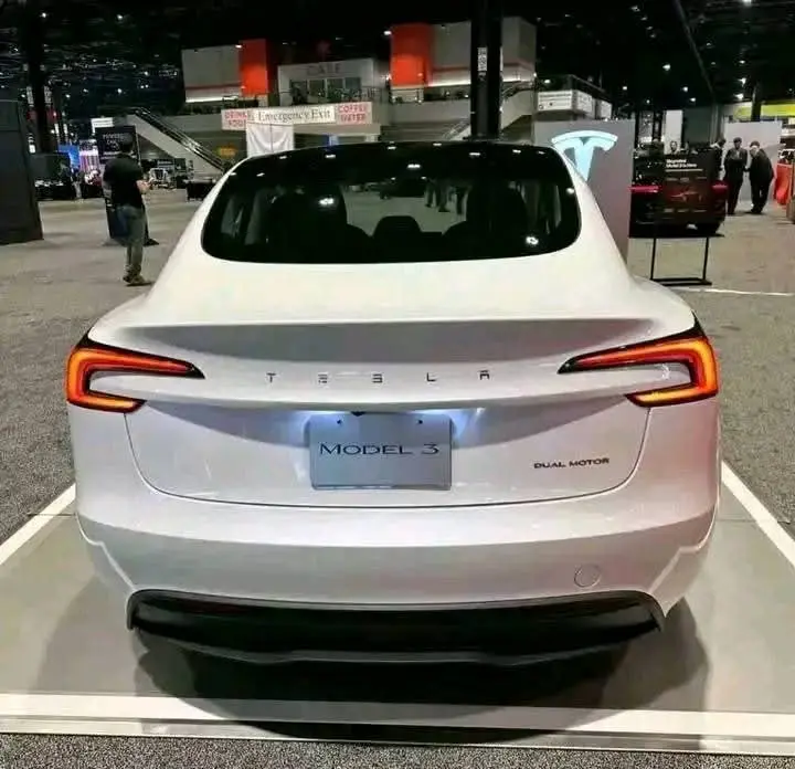 Washer and dryer thumbnail 1